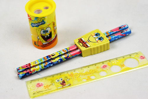 海綿寶寶雙孔系列鉛筆筆削直尺三件套文具套sp re902 童趣與實用的完美結合